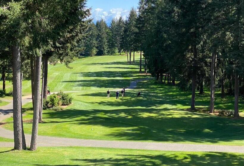 סוויטה עם ג'קוזי, Crown Isle Resort & Golf Community