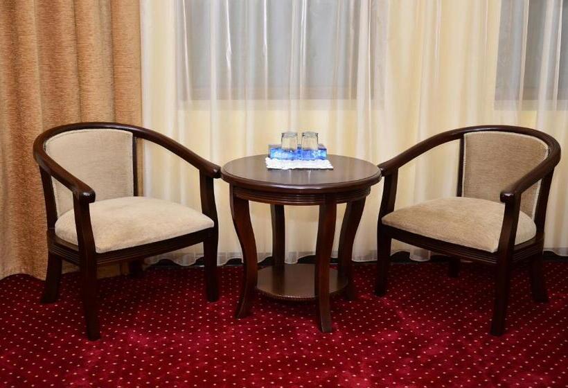 غرفة قياسية, Diyora