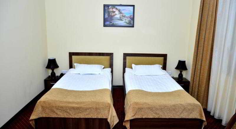 غرفة قياسية, Diyora