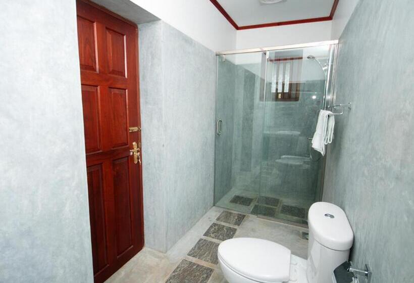 Люкс Повышенной Комфортности, Grand & Gangula