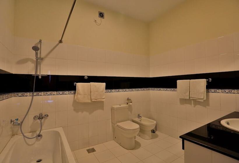 Люкс Повышенной Комфортности, Grand & Gangula