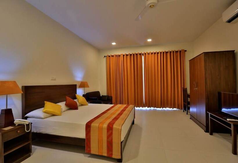 Люкс Повышенной Комфортности, Grand & Gangula