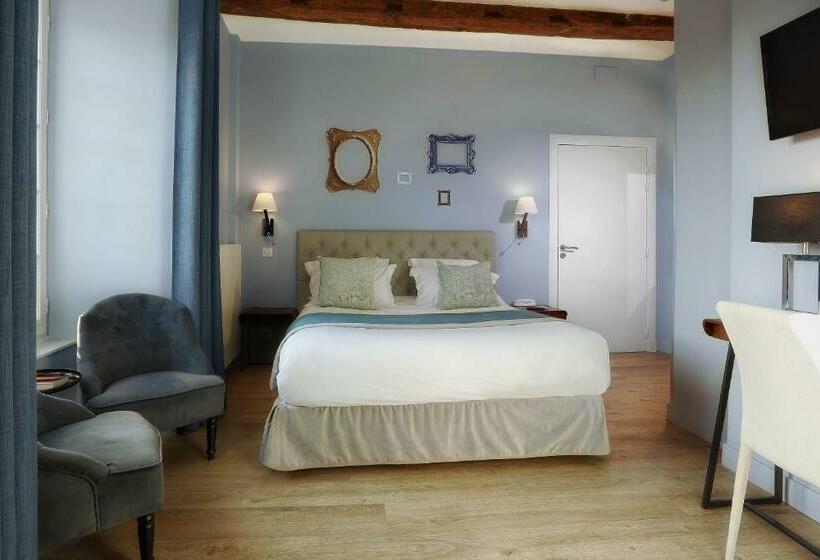 Номер Стандарт, Hôtel Joyet De Maubec