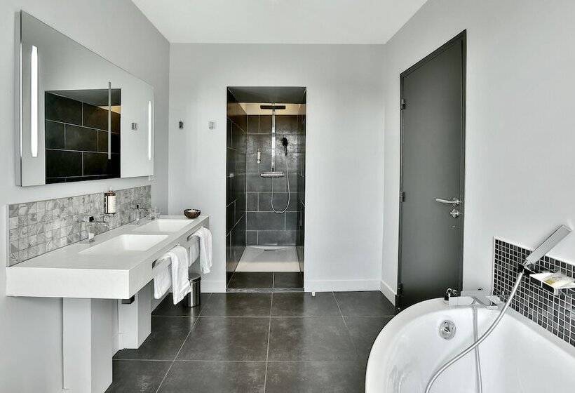 סוויטת ג'וניור, Hôtel Joyet De Maubec