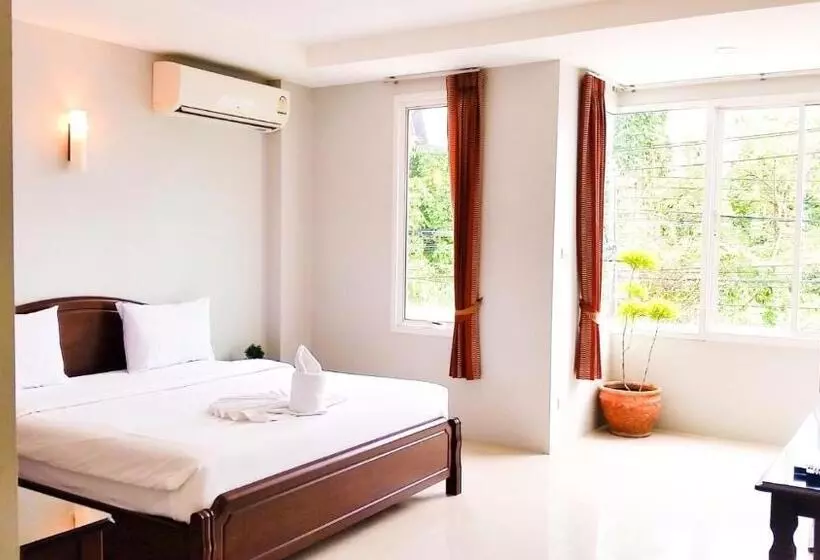 اتاق لوکس, J.holiday Inn Krabi