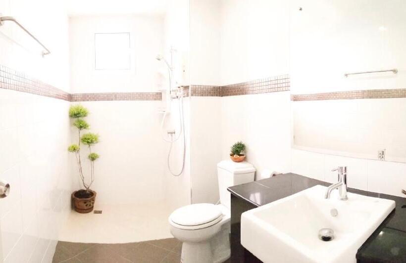 غرفة عائلية, J.holiday Inn Krabi