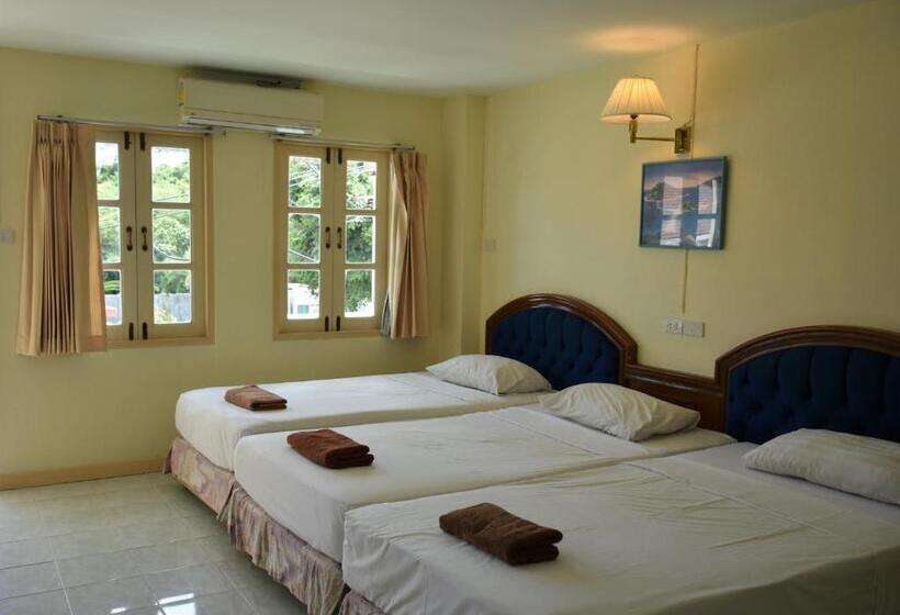 Habitació Triple Economy, Jardin