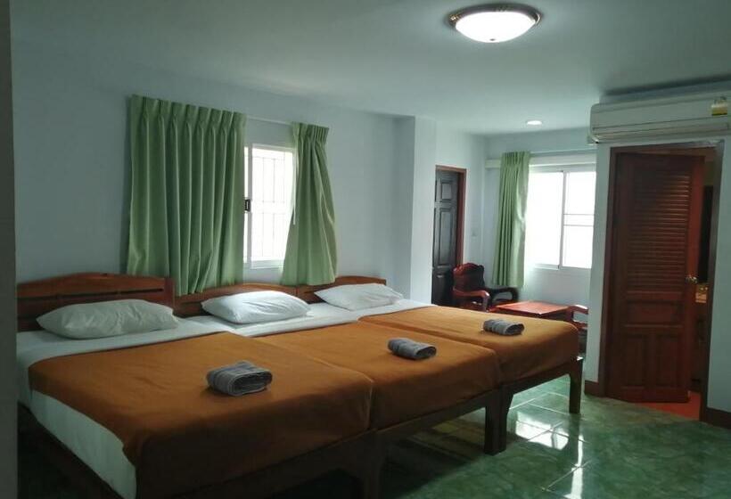 Habitació Triple Superior, Jardin