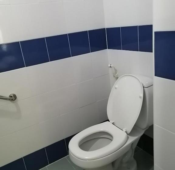 Habitació Basic, Jardin