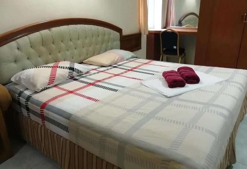 Habitació Basic, Jardin