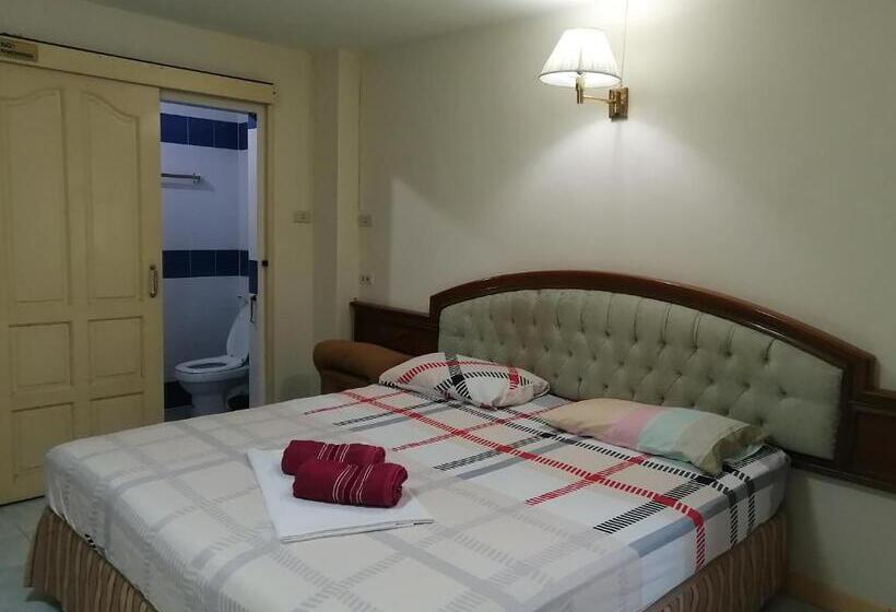 Habitació Basic, Jardin