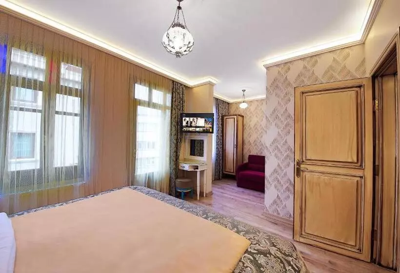 Family Connecting Room