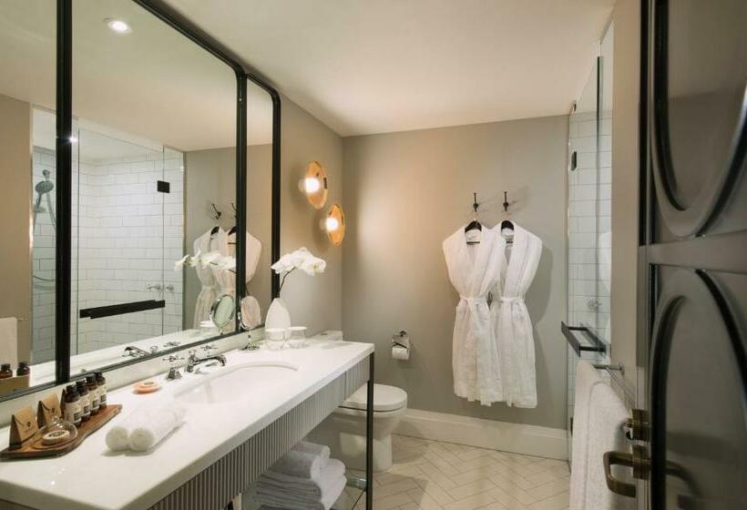 Номер Deluxe, Mayfair