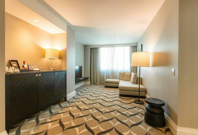 Президентский Люкс, Mayfair