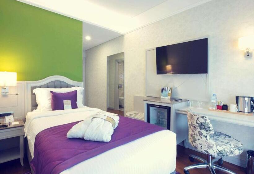 اتاق استاندارد یک نفره, Mercure Tbilisi Old Town