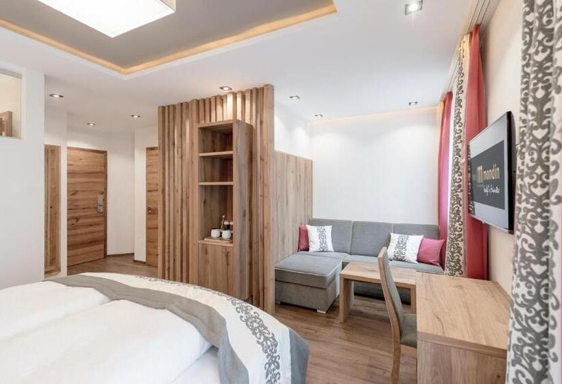 Quarto deluxe, Mondin