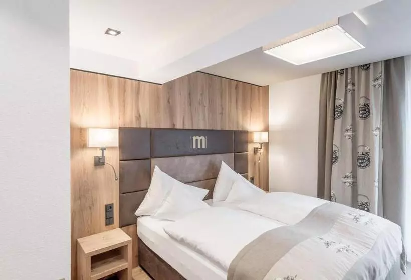 Suite, Mondin