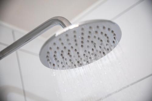 סטודיו סטנדרטי מיטת קווין, Nightcap At The Ranch