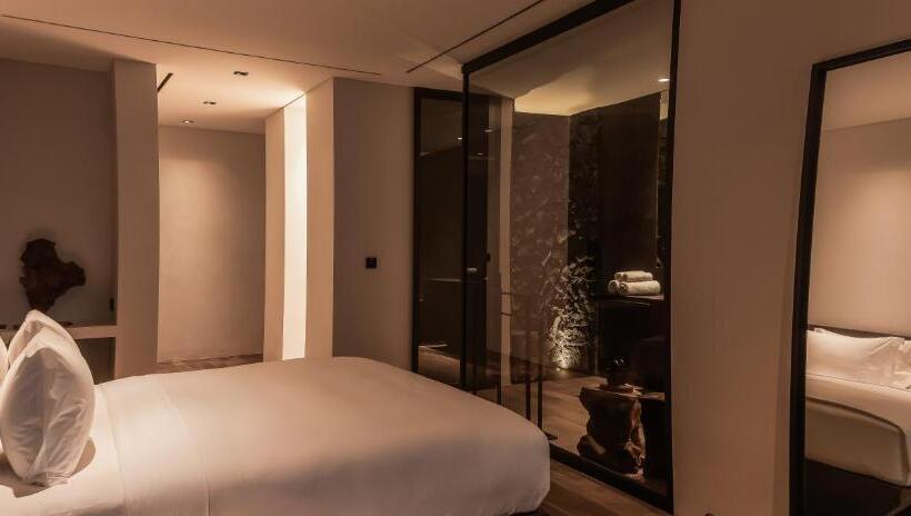 וילה בת 3 חדרי שינה, The Lombok Lodge Suites & Private Villas