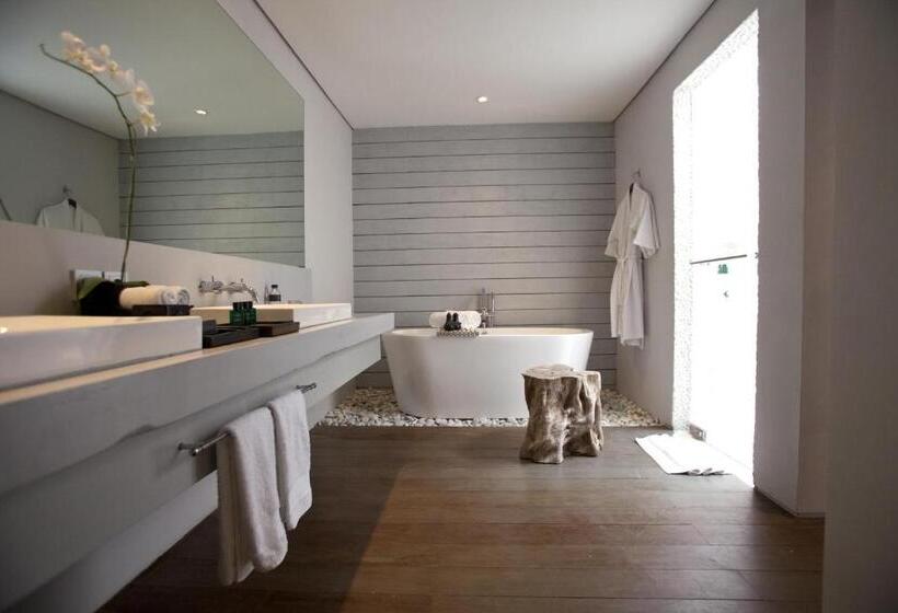 Люкс Deluxe Вид на Море, The Lombok Lodge Suites & Private Villas