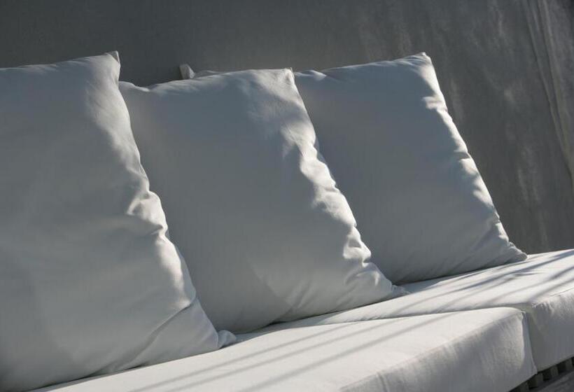 חדר סטנדרט נוף לגינה, The Lombok Lodge Suites & Private Villas