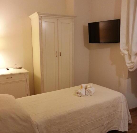 싱글 디럭스 룸, Volterra In Superior