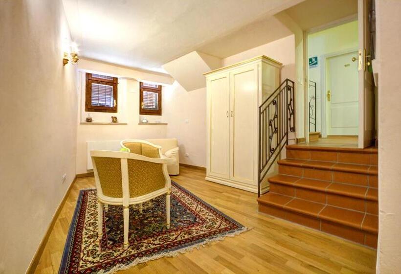 클래식 스위트, Volterra In Superior