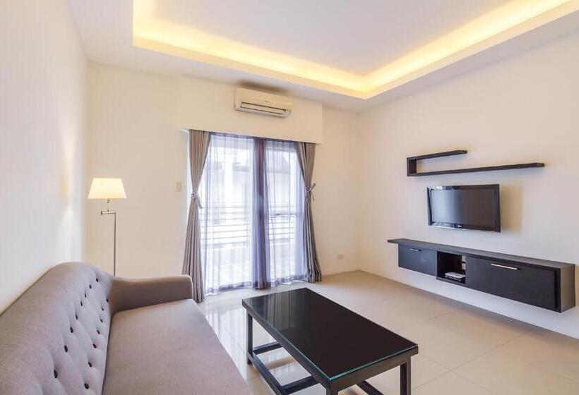 سوییت, Winds Boutique