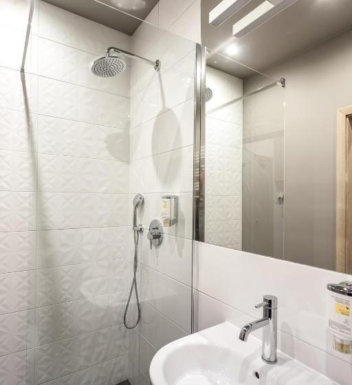 Номер Deluxe, Zatoka