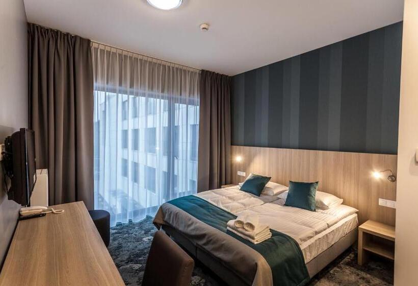 Номер Deluxe, Zatoka