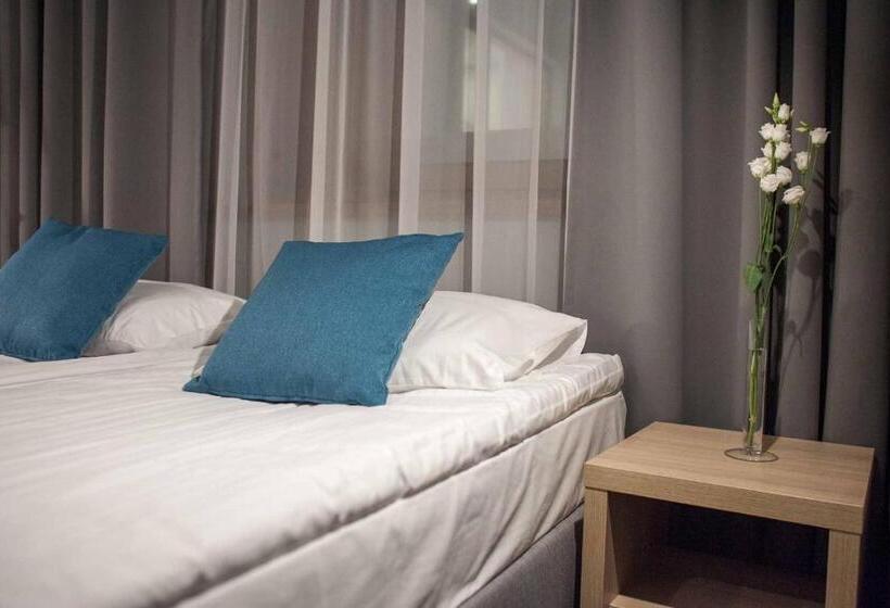 Четырехместный Номер Deluxe, Zatoka