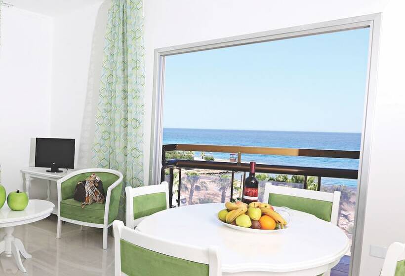 Апартаменты 1 Спальня Боковой Вид на Море, Marlita Beach Hotel Apartments