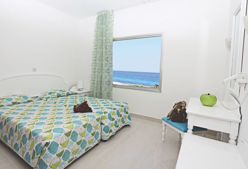 Апартаменты 1 Спальня Вид на Море, Marlita Beach Hotel Apartments