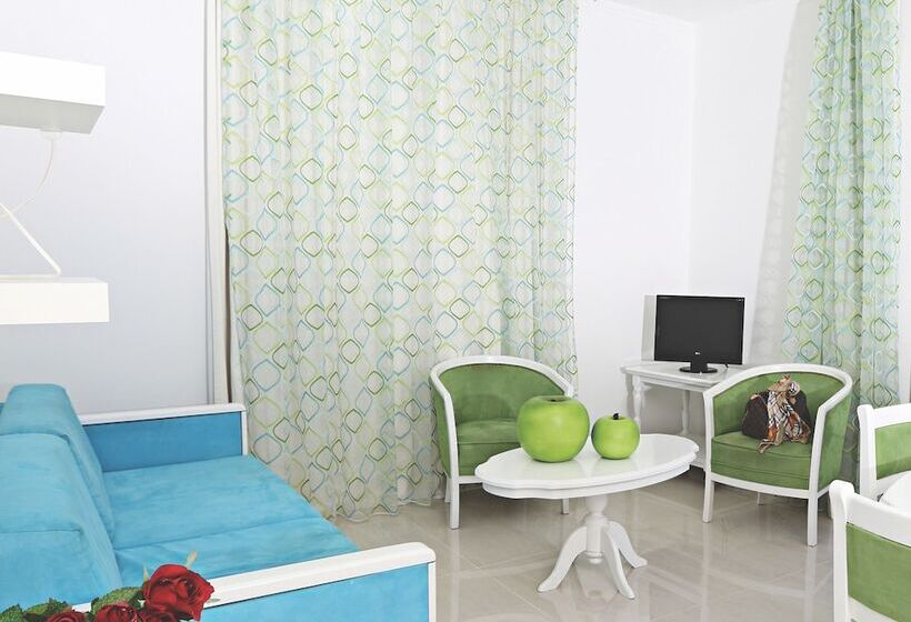 Апартаменты 1 Спальня Вид на Море, Marlita Beach Hotel Apartments