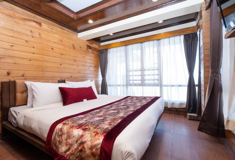 Номер Deluxe, Summit Grace Boutique Hotel & Spa