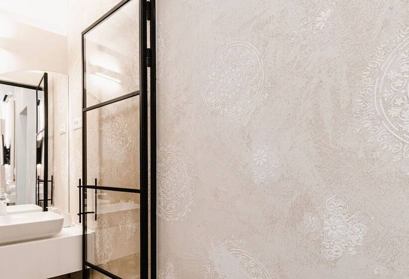 高级大房间, šibenik Palace