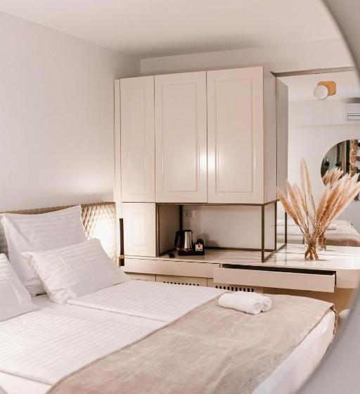 带大床的标准间, šibenik Palace