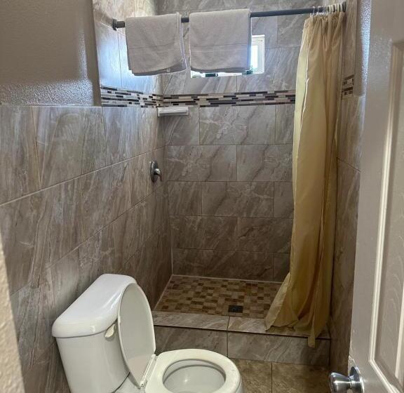 Номер Стандарт, Twenty First Century Inn
