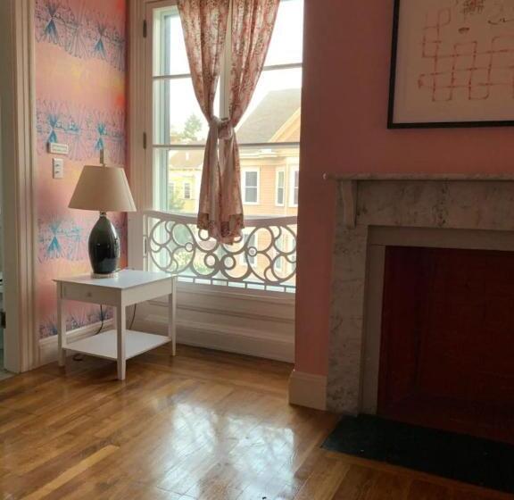 Стандартный Номер Кровать Кинг, The Wedding Cake House