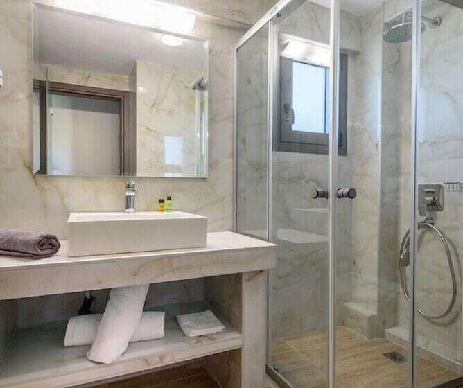 غرفة قياسية, Asteras Studios