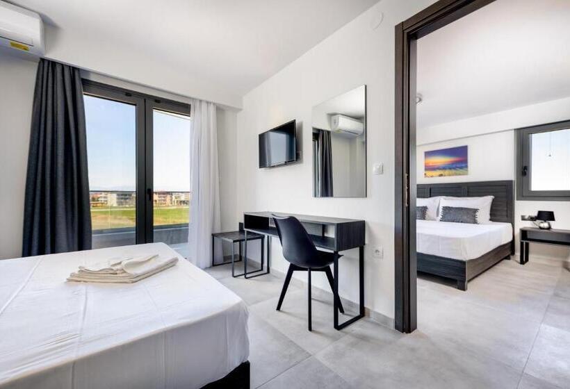 غرفة عائلية, Asteras Studios