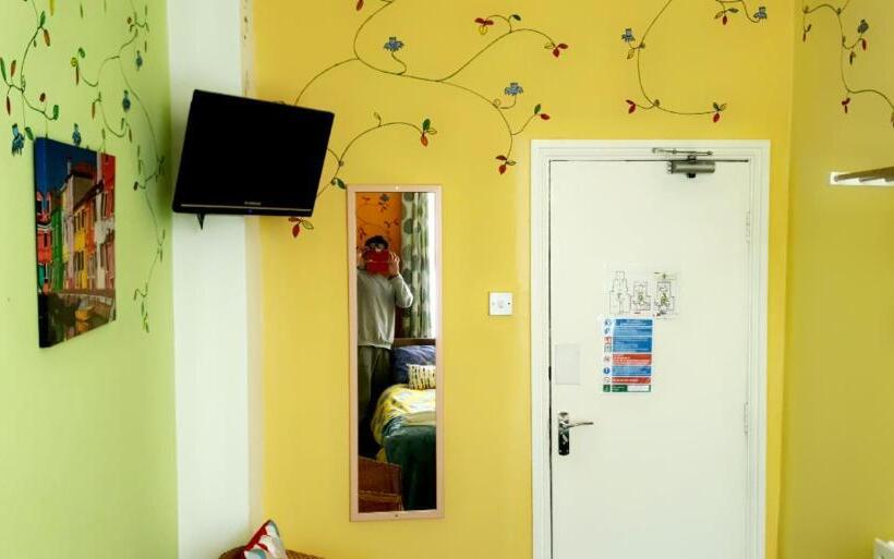 豪华房间, Bloomfield