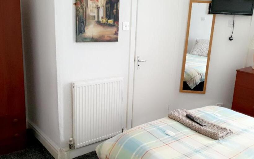 豪华房间, Bloomfield