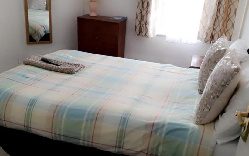 豪华房间, Bloomfield