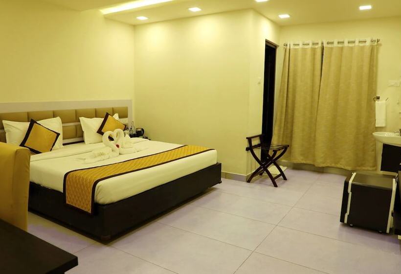 豪华房间, Clarks Inn Express Sirkazhi