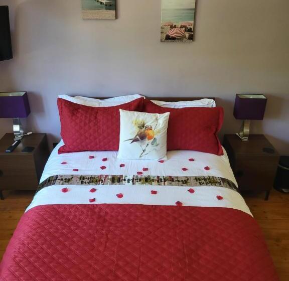 Номер Стандарт, Little Robin Gate Free Parking Central 10 Min Walk To Train Station