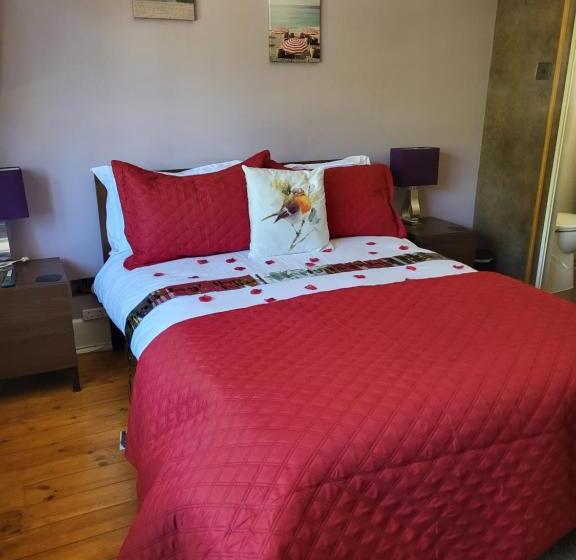 Номер Стандарт, Little Robin Gate Free Parking Central 10 Min Walk To Train Station