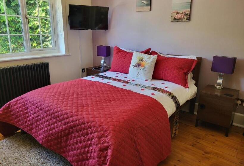 Номер Стандарт, Little Robin Gate Free Parking Central 10 Min Walk To Train Station