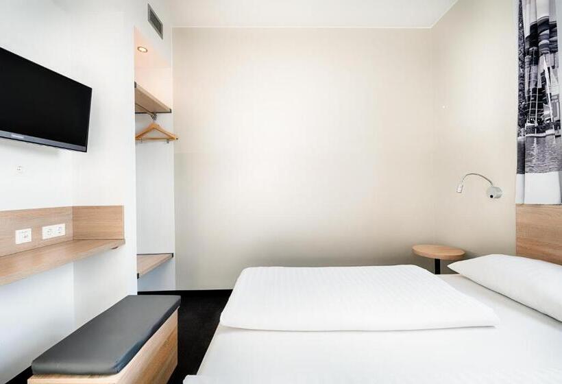 Номер Стандарт, B&b Hotel München Trudering