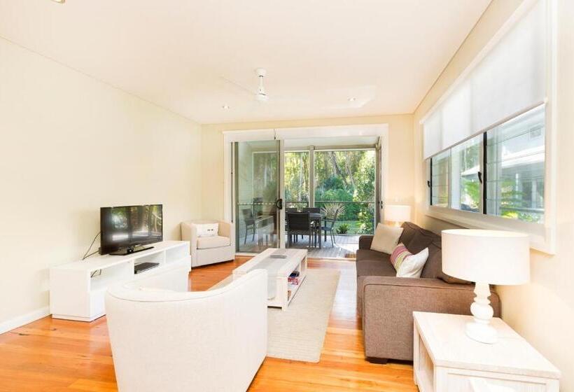 בית, 2 חדרי שינה, Blueys Retreat